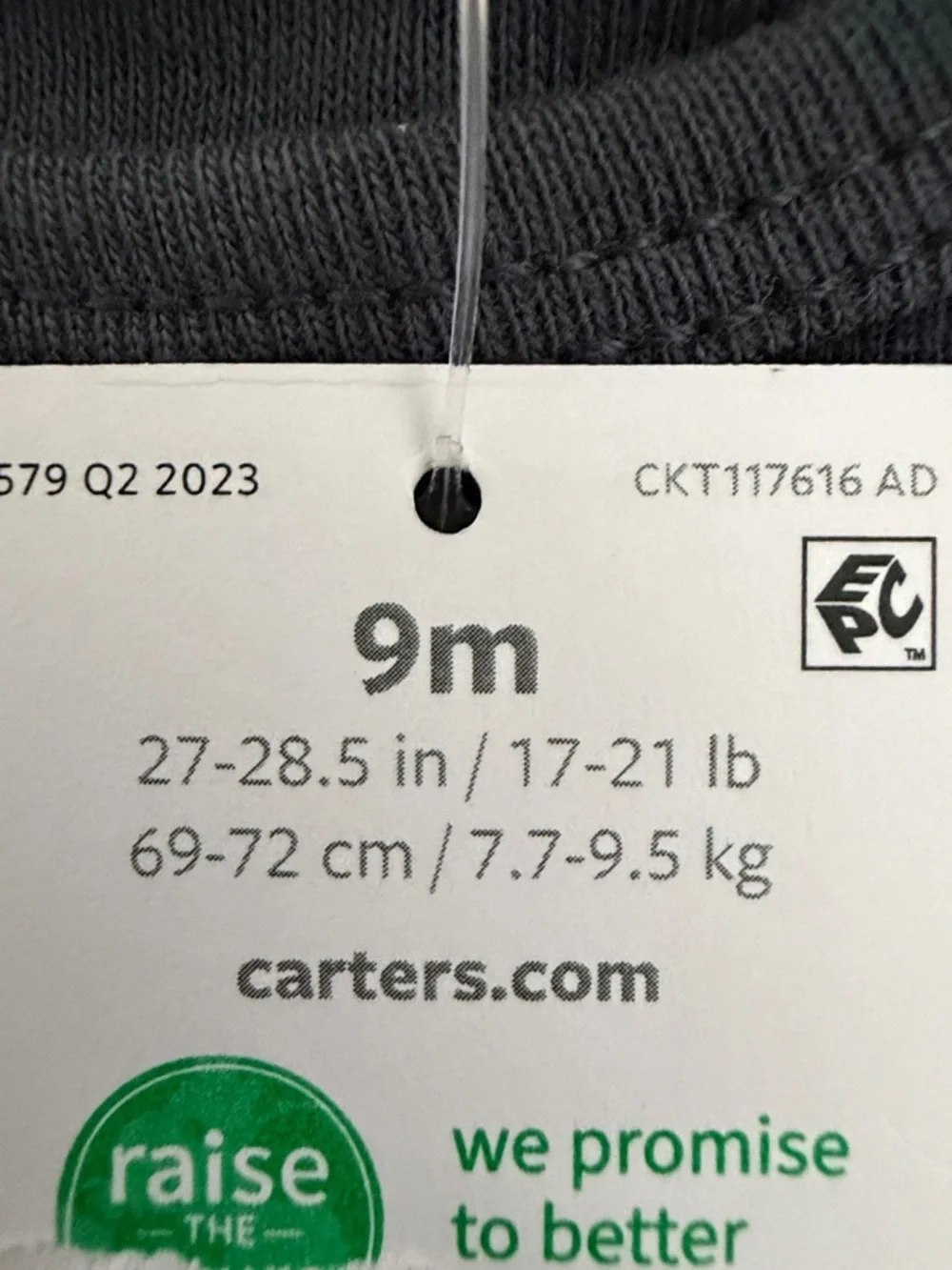Carter's Long-Sleeve onesie, Size 9 months old 9mos - Picture 2 of 2